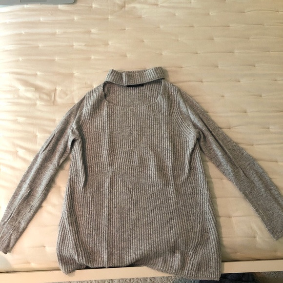 Grey Sweater Fate by LFD With Collar Cut Out - Picture 2 of 5